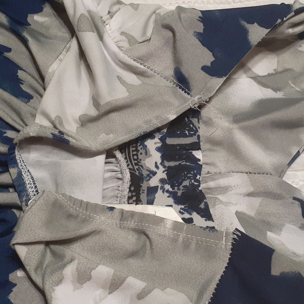 Dress - Picture 8 of 16
